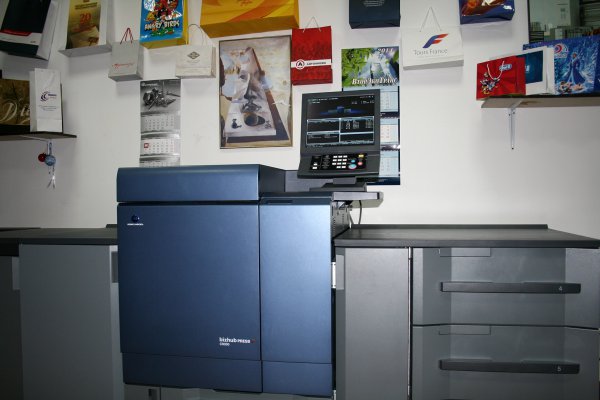 Установили новую цифровую печатную машину Konica Minolta 8000e