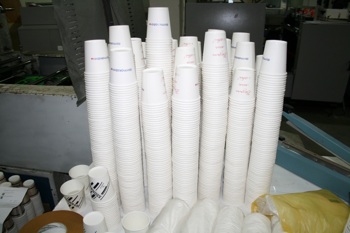 Оперативное производство бумажных стаканов
